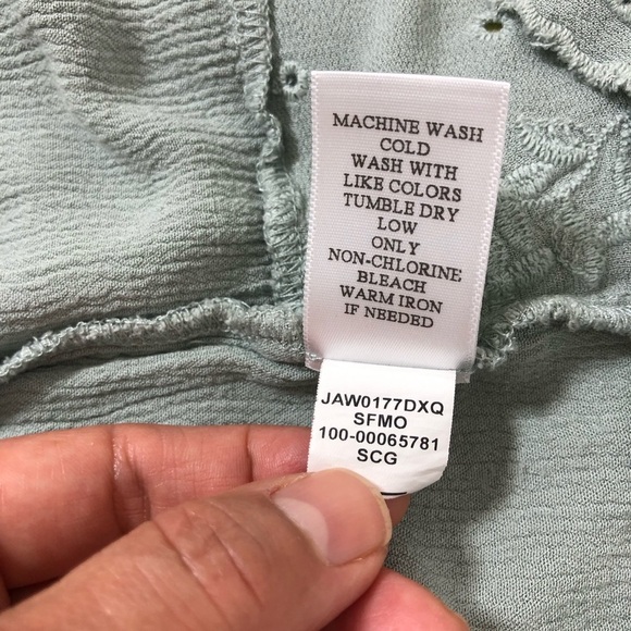 Artesia Top Womens Sage Green Embroidered Boho Flowy Short Sleeve Blouse L - Picture 14 of 14